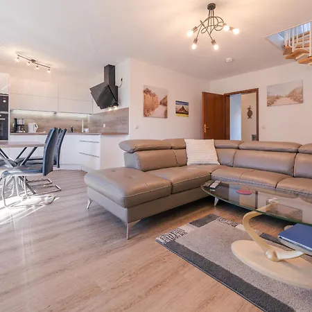 Sassstaehler, Fw6 Apartmán *