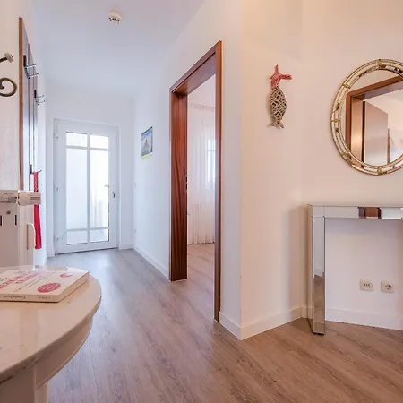 Sassstaehler, Fw6 Apartmán